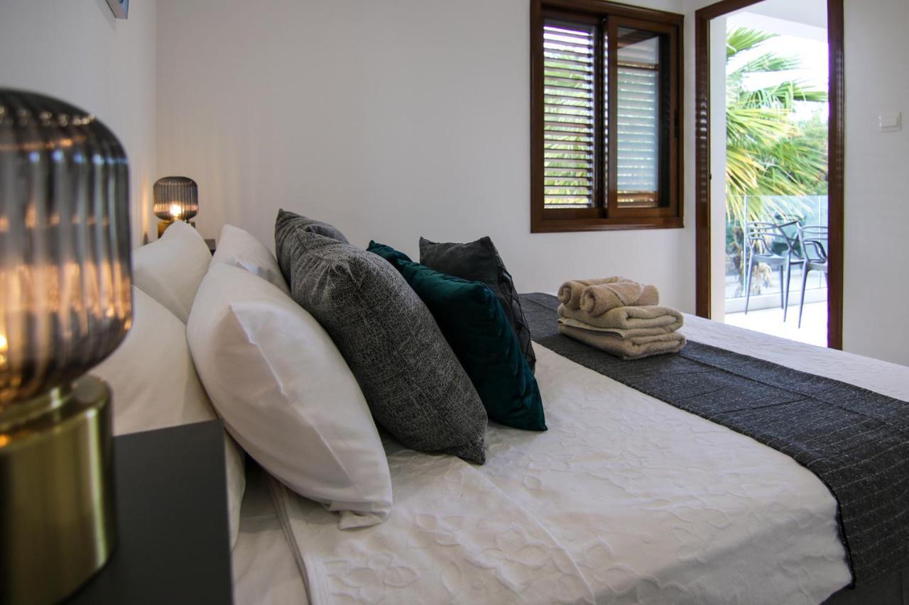 Phaedrus Living: Seaside Flat Constantinos 113 Apartment Paphos Exterior photo